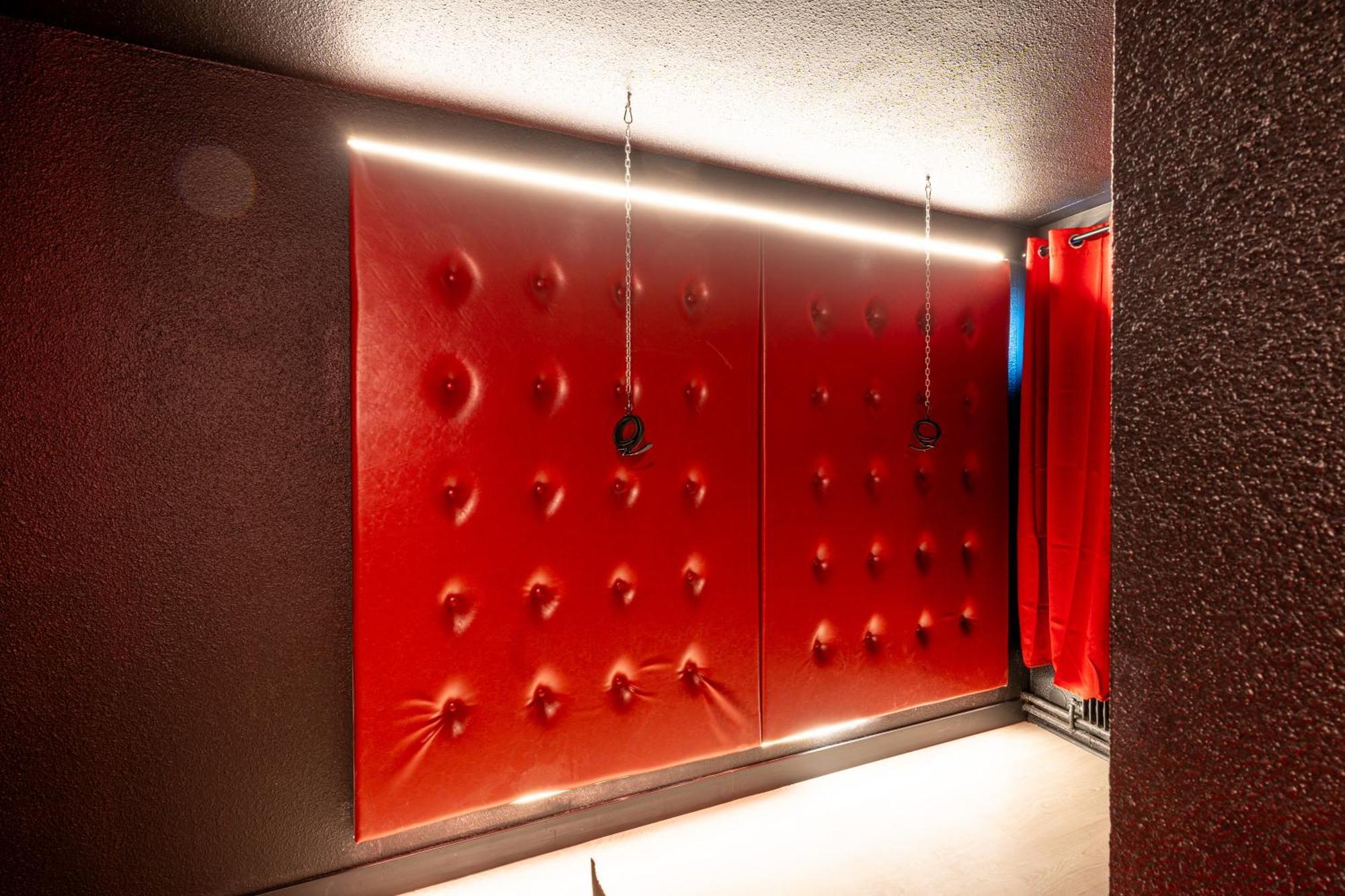 Cocon Sensuel - 50 Nuances - Les Cocons De Nath Apartment Montbéliard Exterior photo